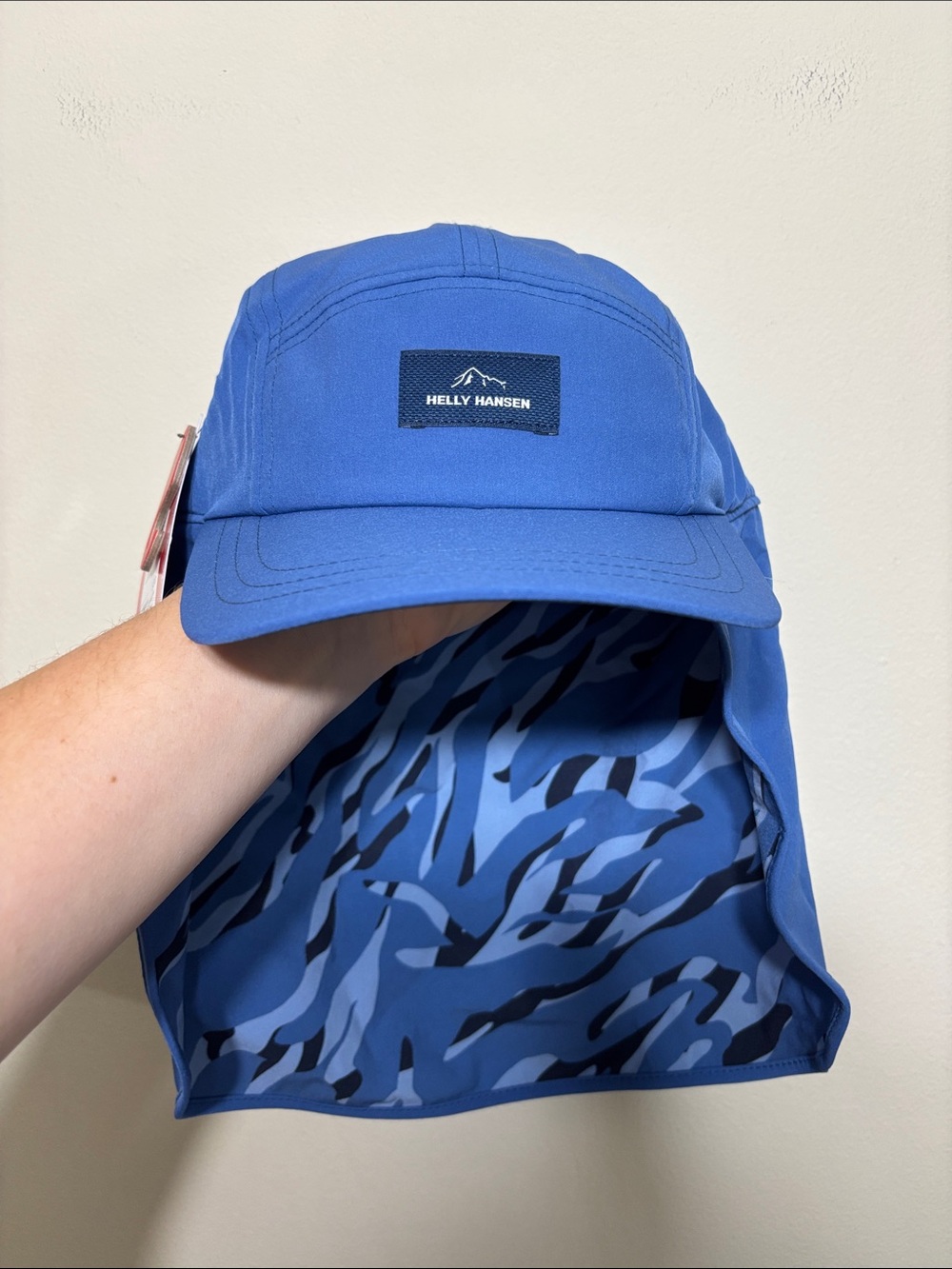 Helly Hansen Blue Sun Shield Cap with Camo Neck Flap